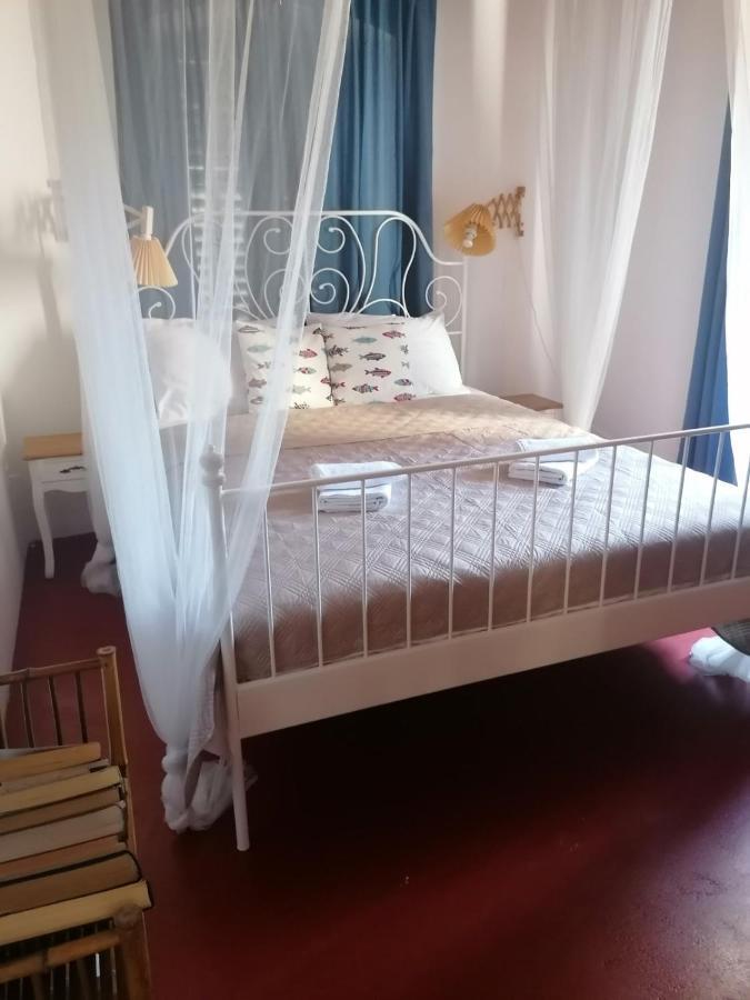Two-Bedroom Apartment With Sea View,Big Terrase And Garden Stari Grad  Esterno foto